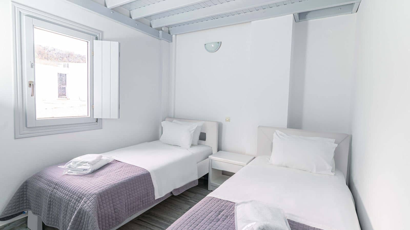 rooms-grand-suite-with-seaview-split-level