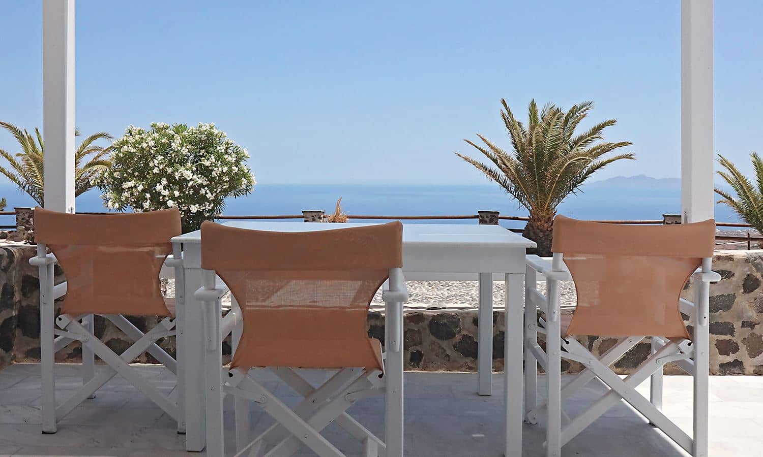 rooms-deluxe-suite-with-hot-tub--seaview