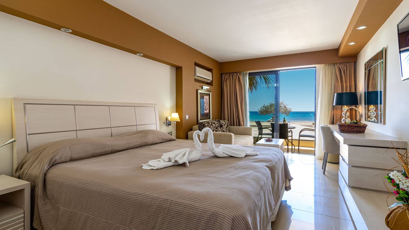 rooms-double-room