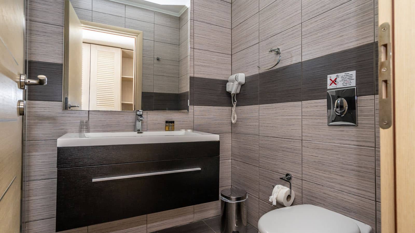 rooms-double-room