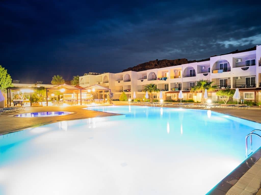 pools-outdoor-pool