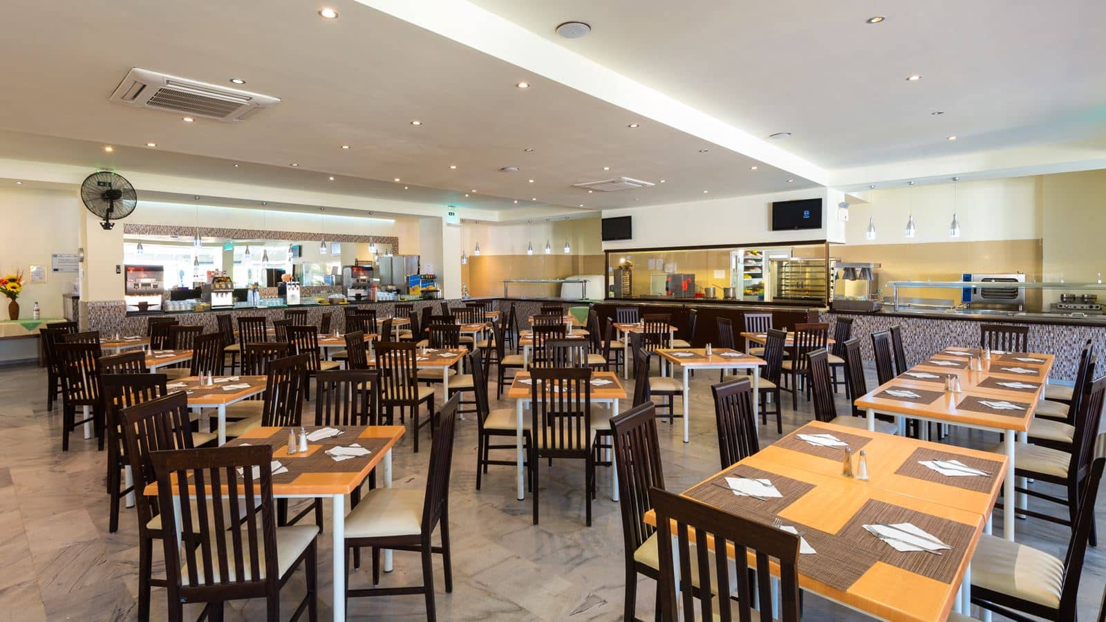 restaurants-elia-restaurant