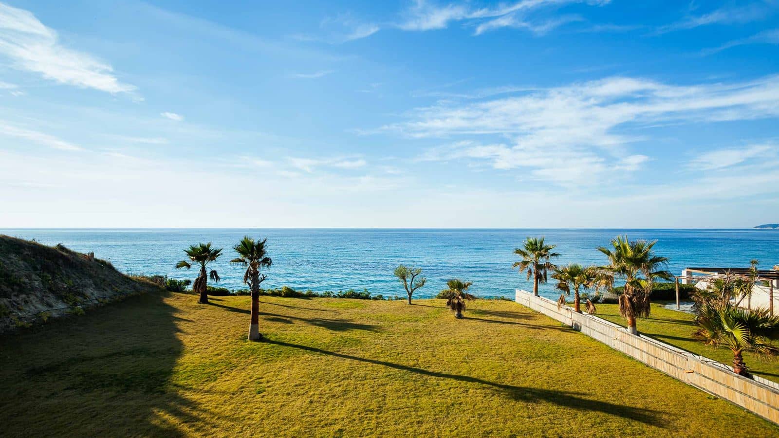 rooms-family-suite-2bedroom-sea-view