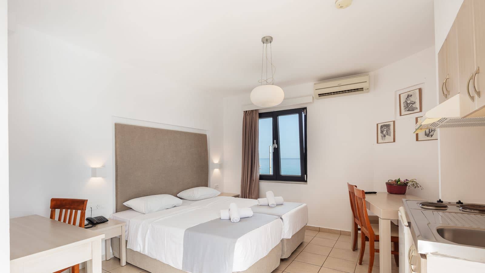rooms-studio-standard-balcony-or-terrace