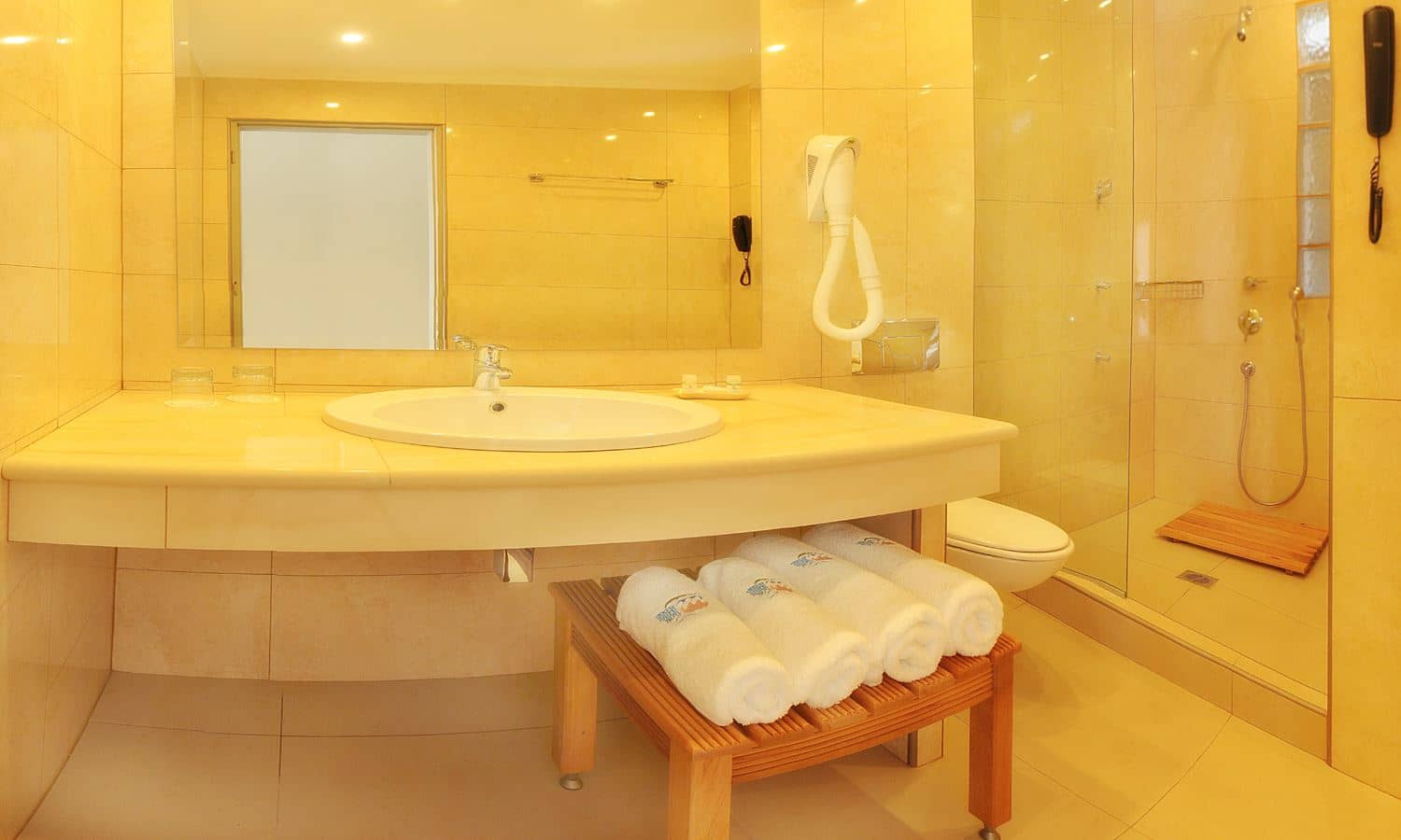 rooms-apartment-family-gv