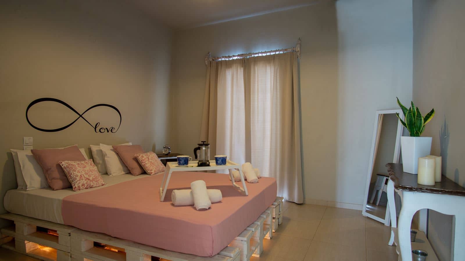 rooms-superior-triple-1-bedroom-apartment