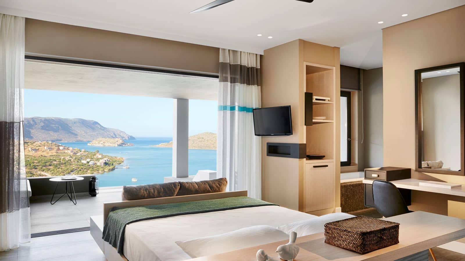 rooms-sapphire-zen-suite-with-private-pool