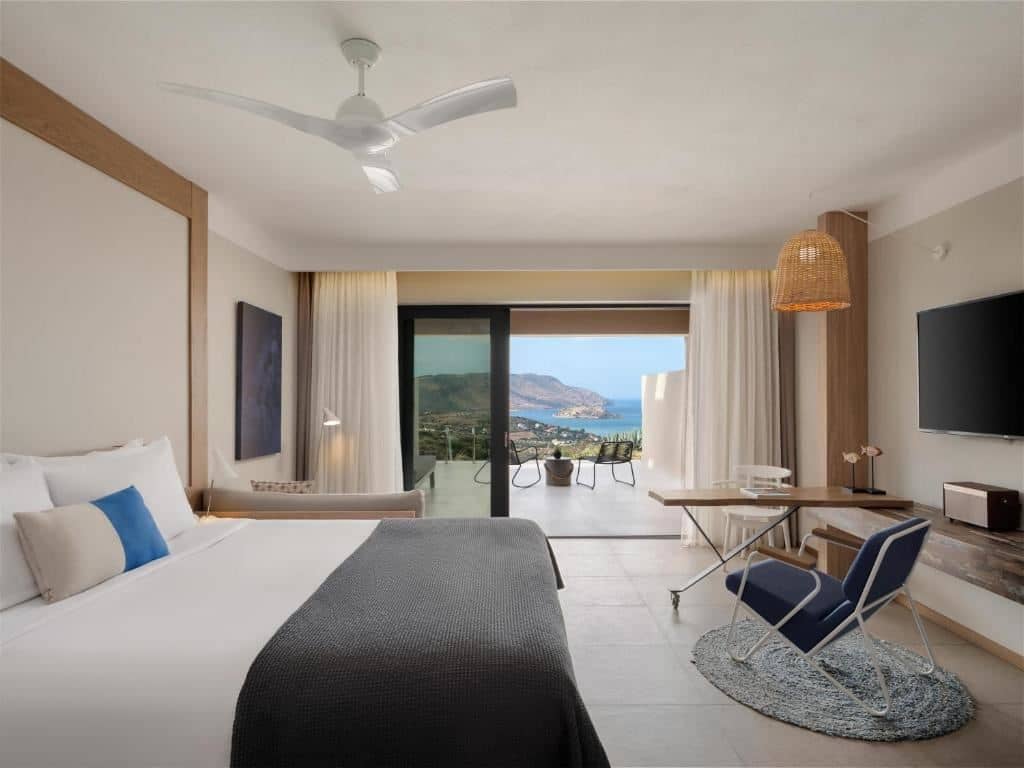 rooms-sapphire-zen-suite-with-sharing-pool