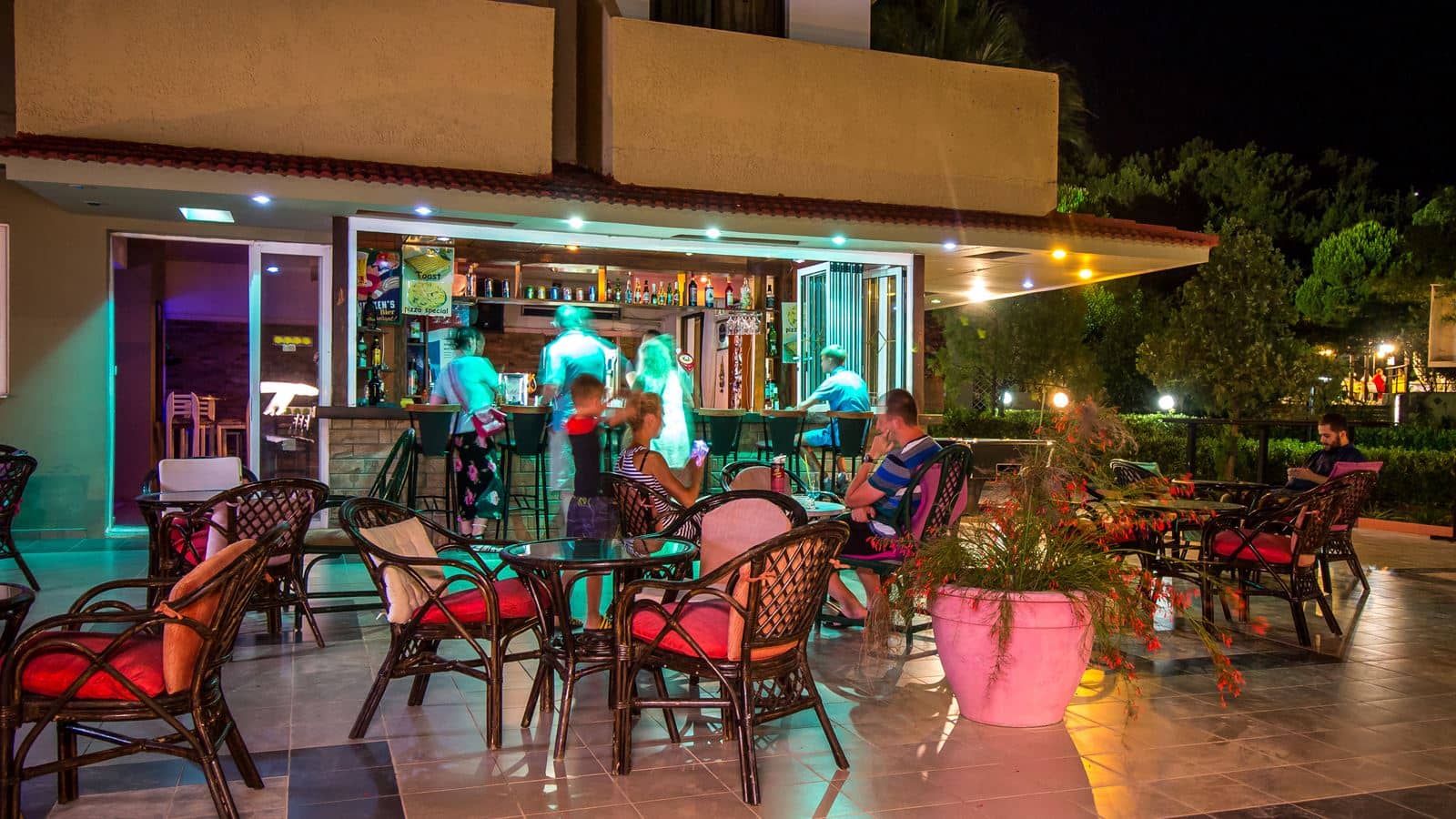 bars-main-bar