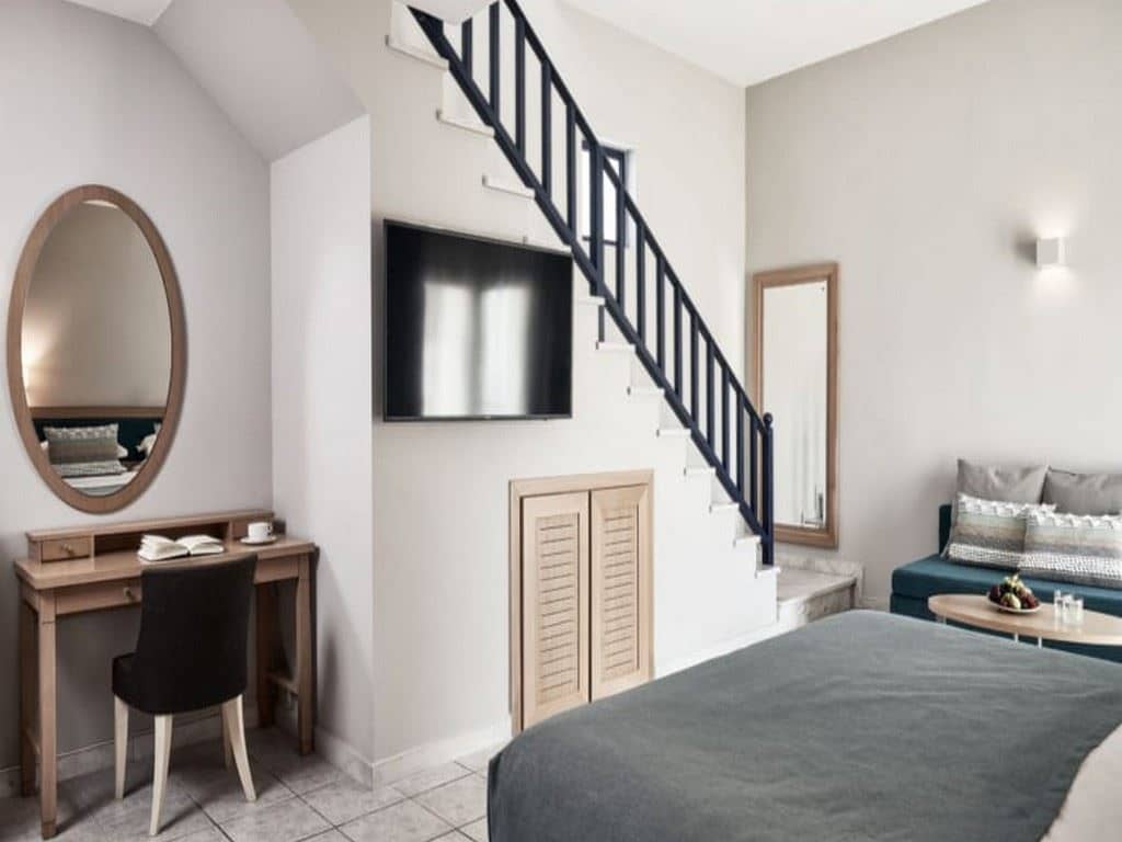 rooms-maisonette-suite-gardenview-balcony-or-terrace