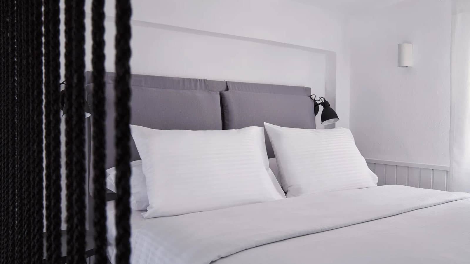rooms-family-suite-with-caldera-view