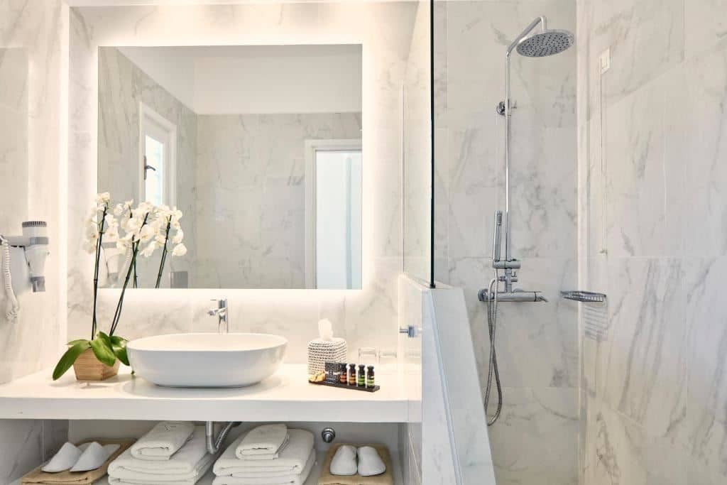 rooms-double-premium-room-sea-view