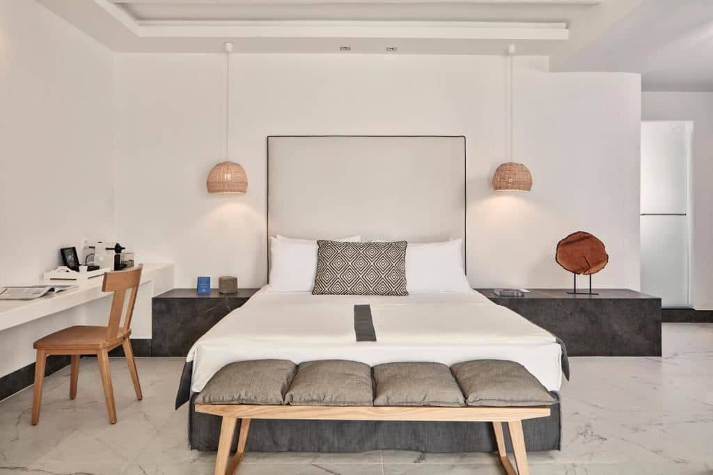 rooms-signature-suite-sea-view-with-private-pool