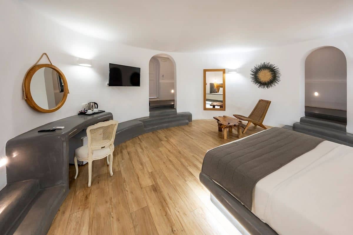 rooms-windmill-deluxe-suite-with-shared-pool