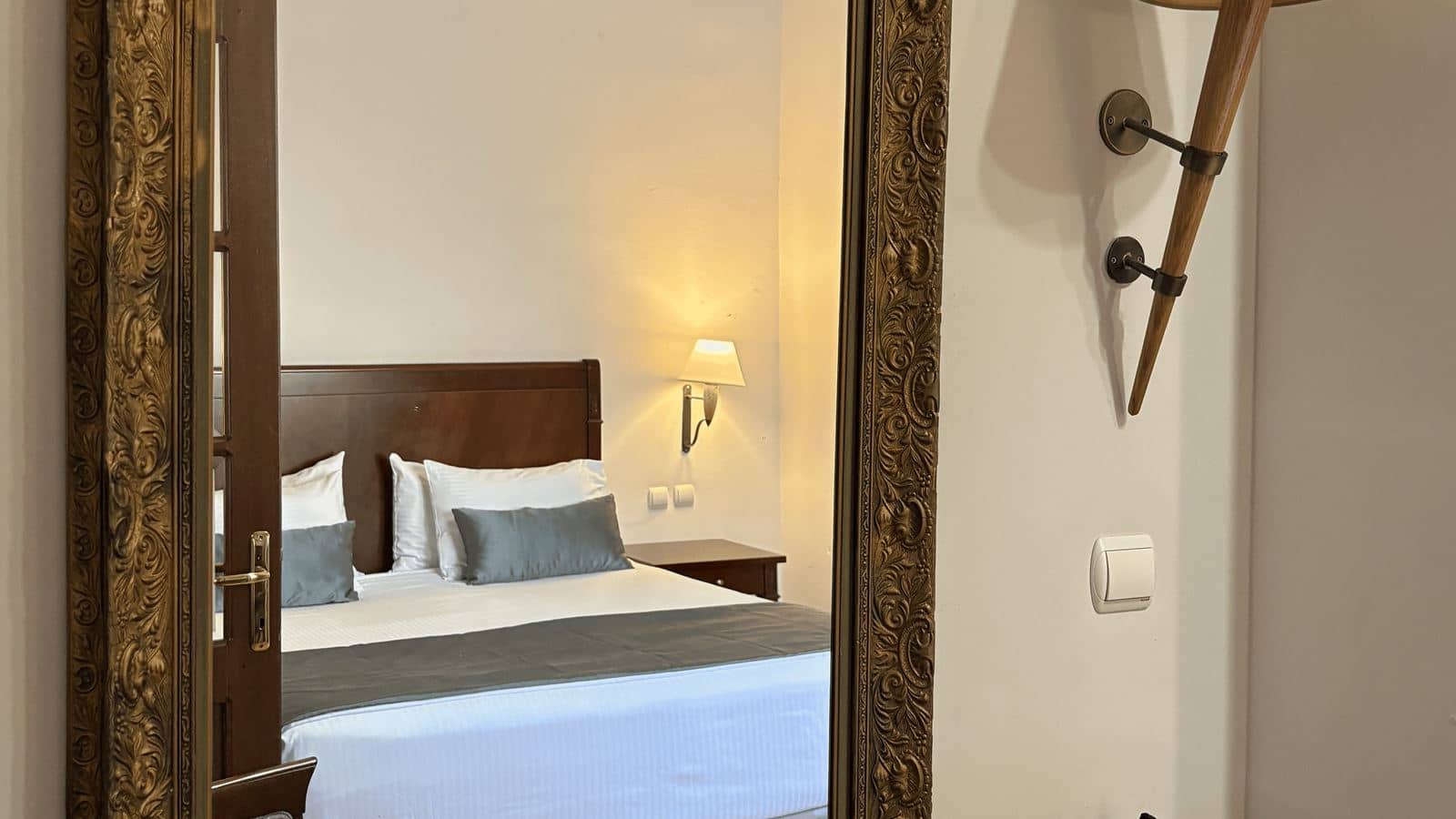 rooms-bristol-suite