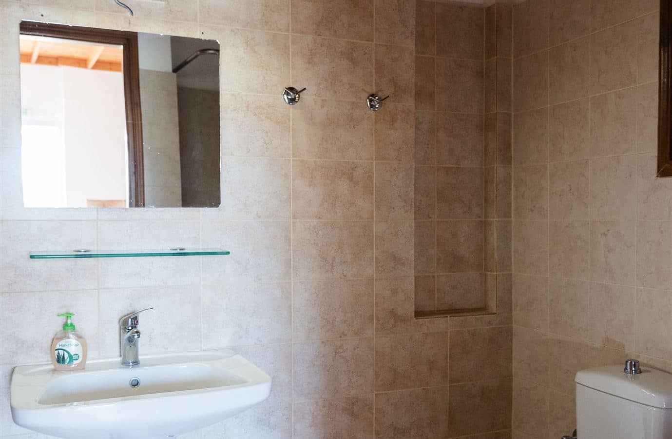 rooms-apartment-2-bedrooms-4-pax