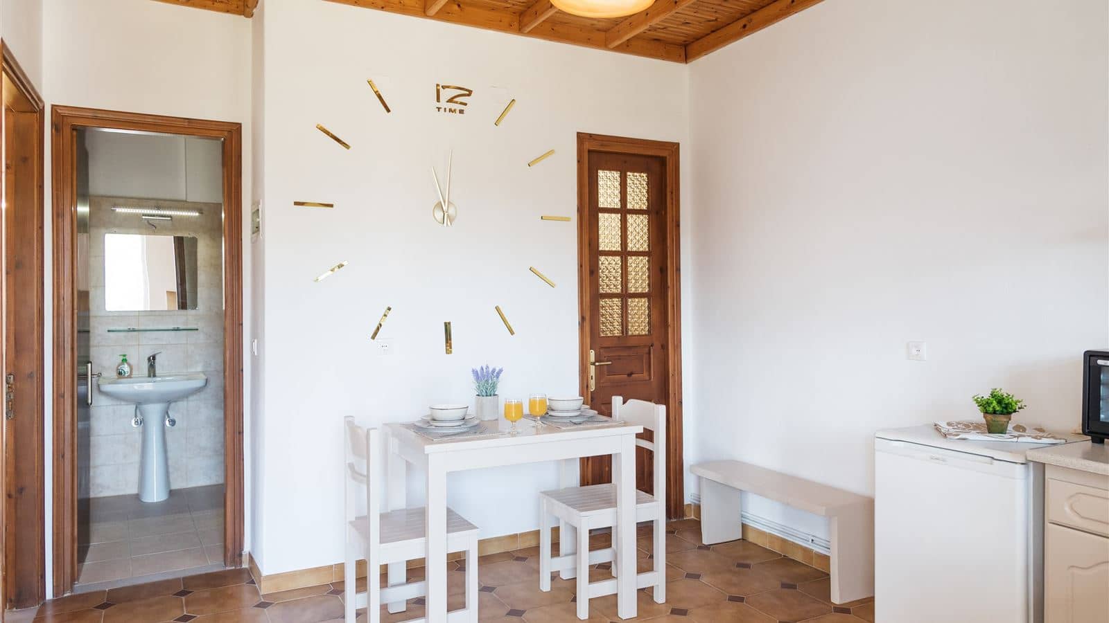 rooms-apartment-2-bedrooms-4-pax