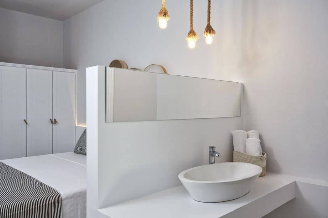 rooms-premium-double-room-garden-view-balcony