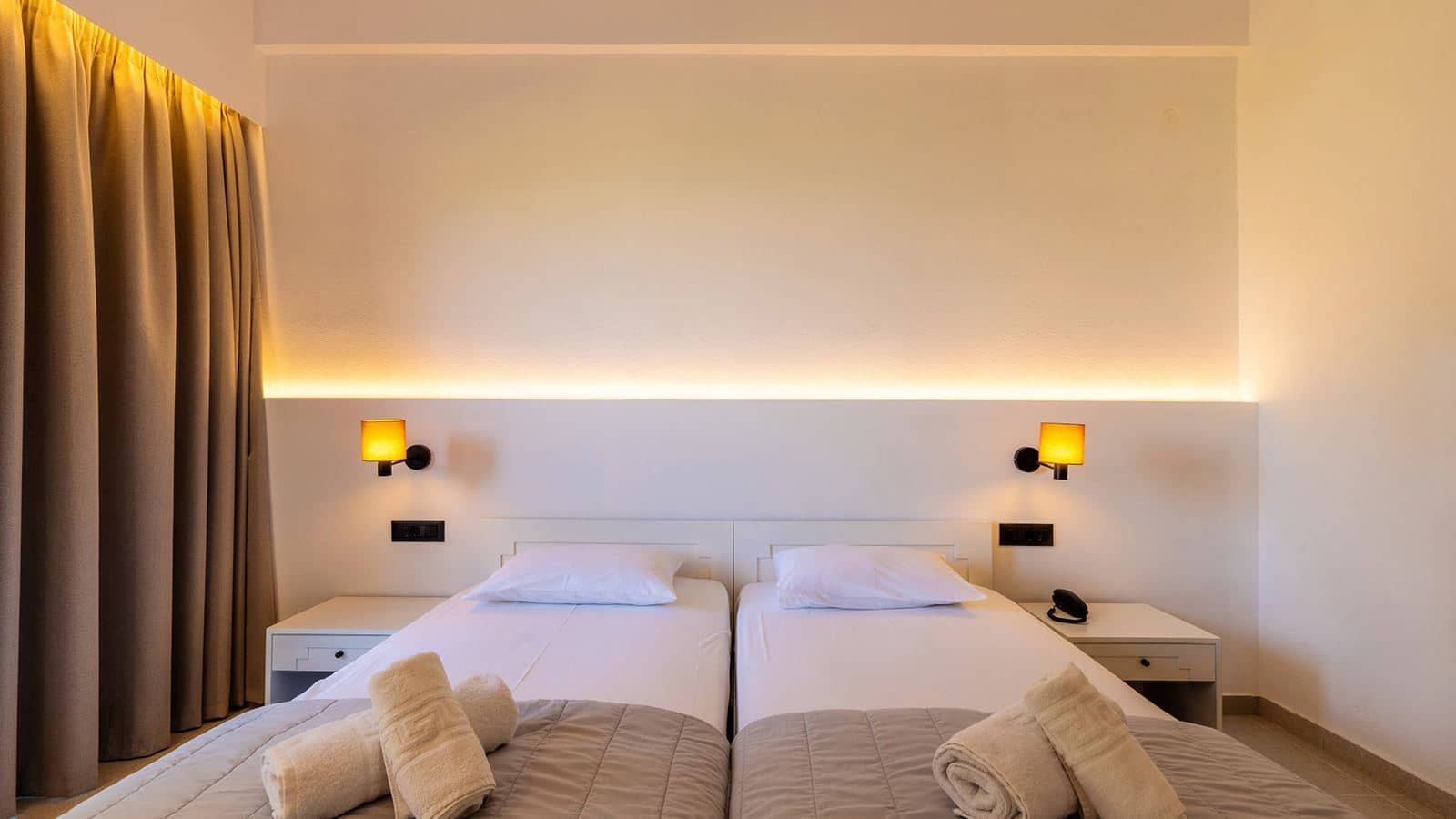 rooms-room-superior-double-balcony-or-terrace