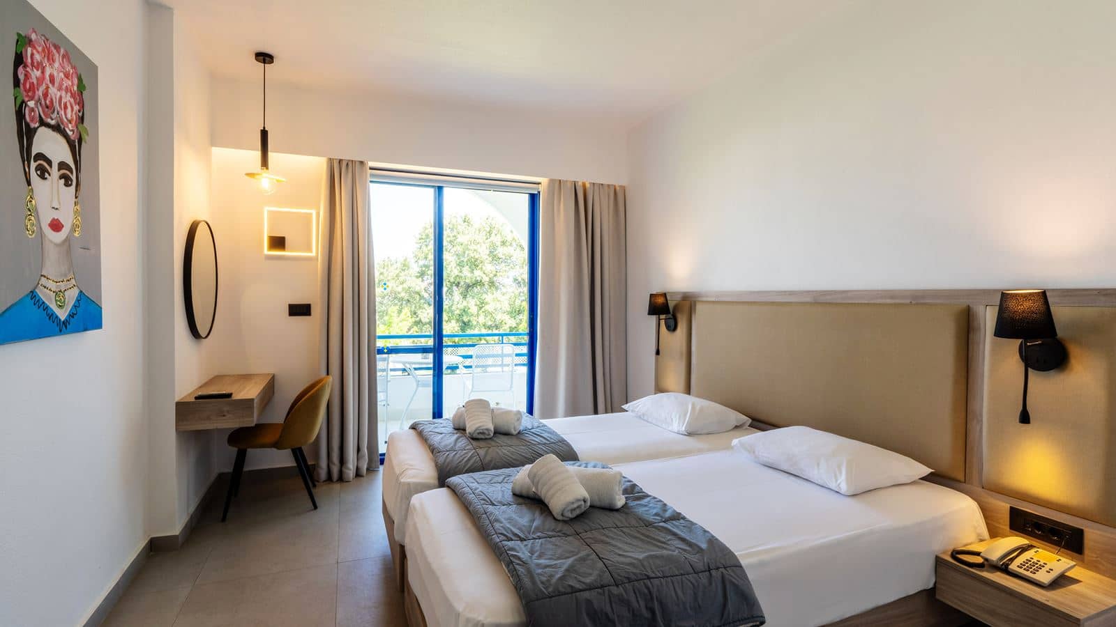 rooms-room-superior-double-balcony-or-terrace