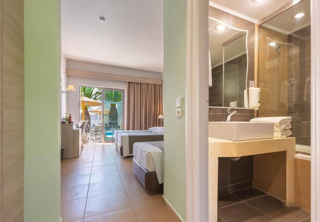 rooms-double-sharing-pool-terrace-adults-only