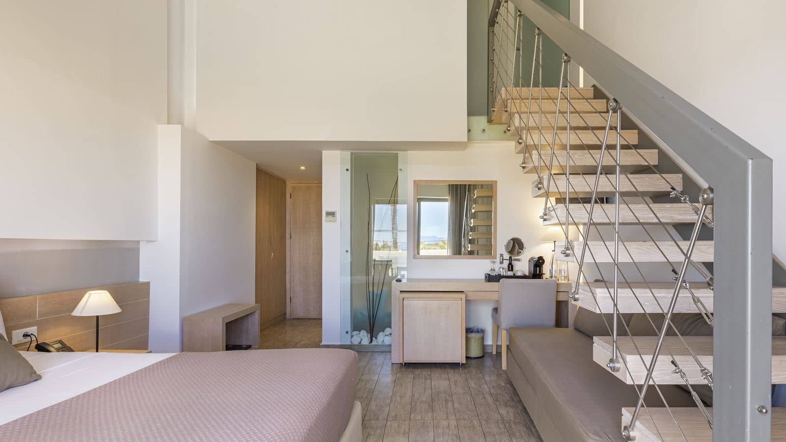 rooms-bi-level-sea-view