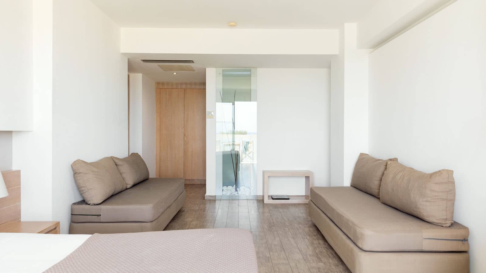 rooms-open-plan-family-room