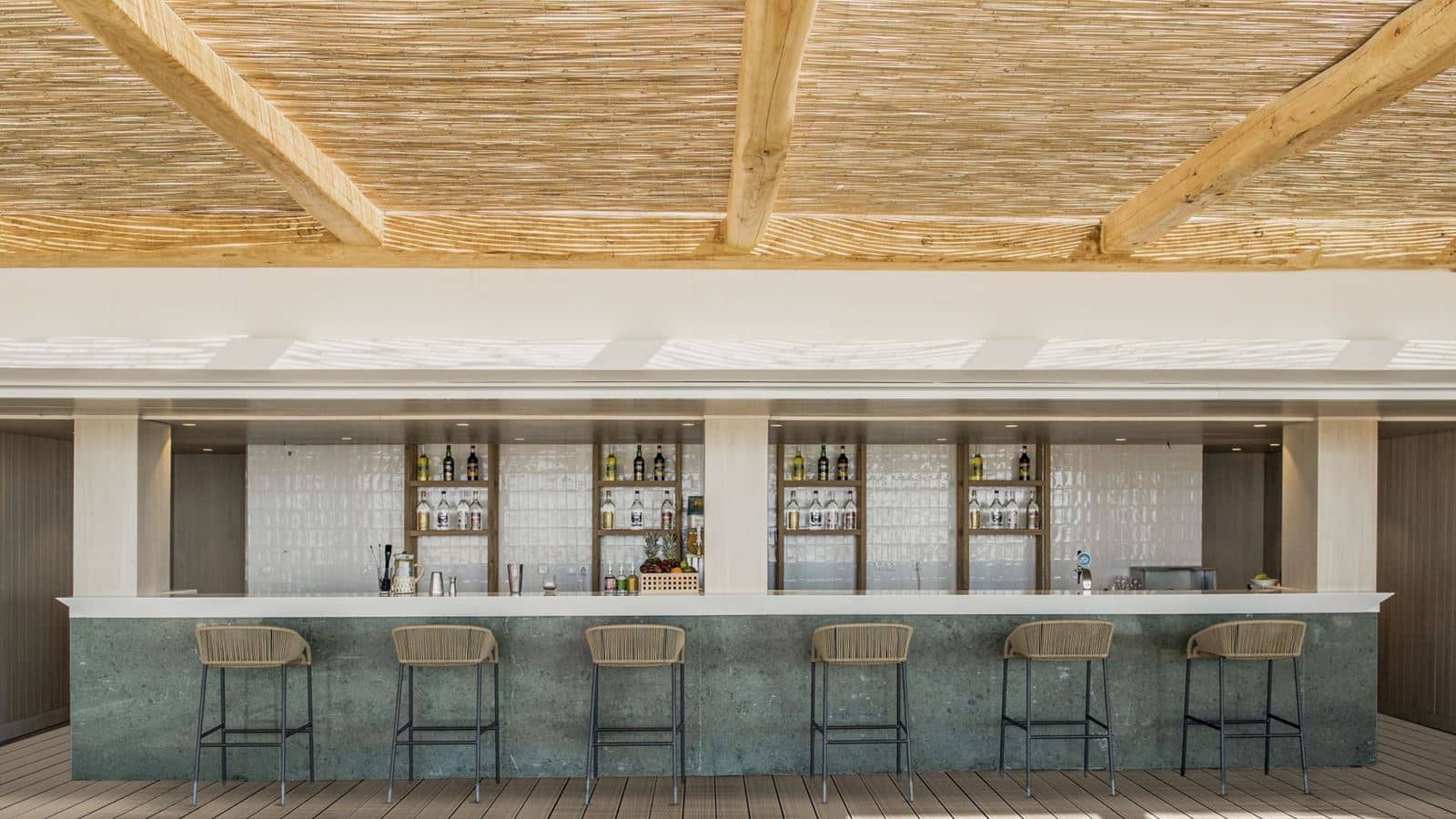 bars-beach-bar