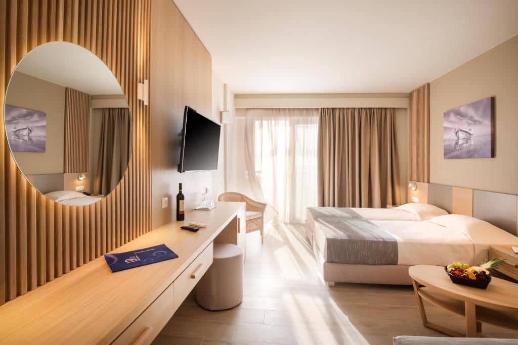 rooms-standard-room-ground-floor-terrace