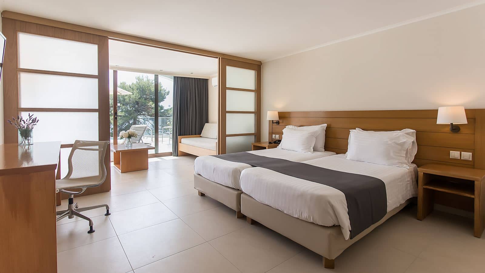 rooms-superior-bungalow-sea-view-with-sharing-pool