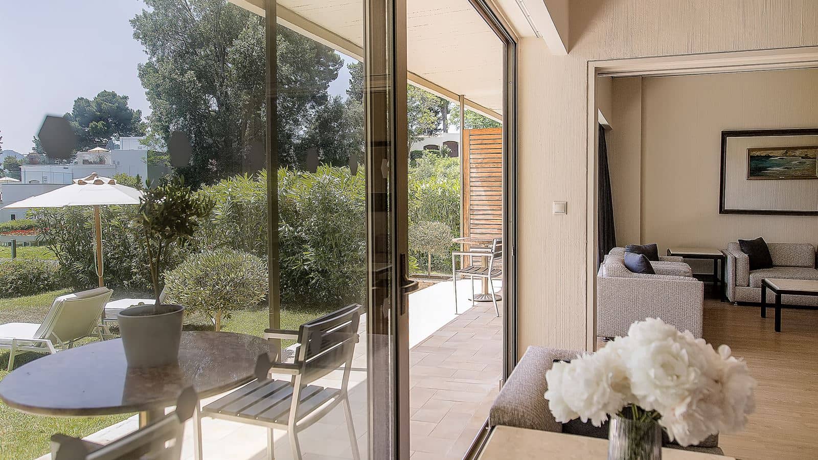 rooms-one-bedroom-suite-sea-view