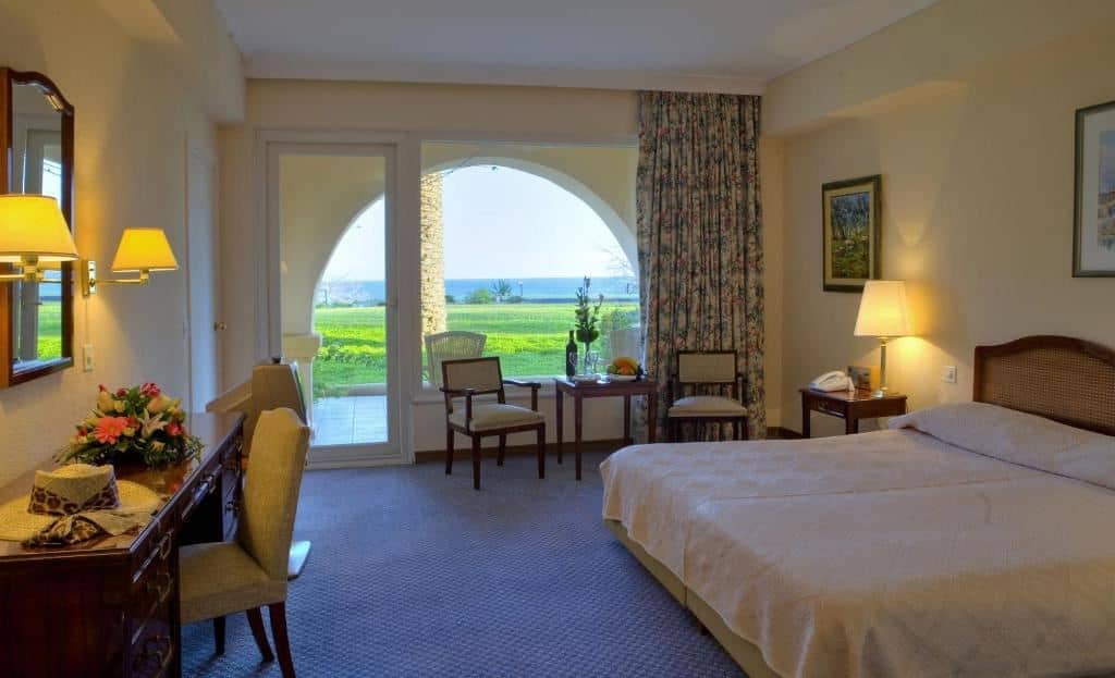 rooms-standard-double-room-sea-view