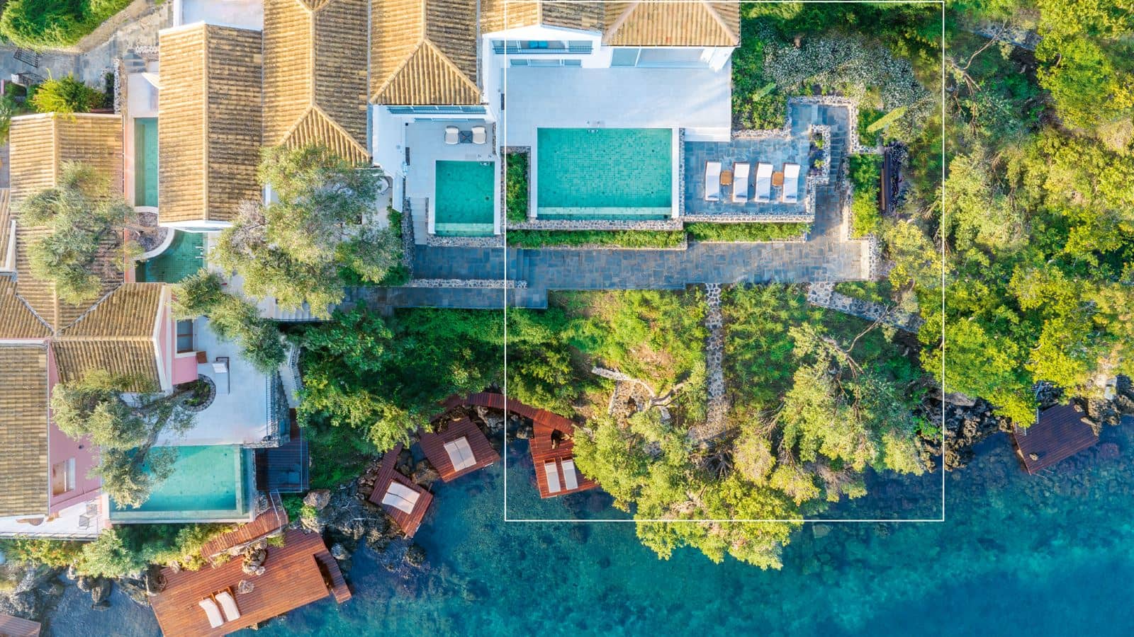 rooms-palazzo-di-lago-private-pool-on-the-rocs