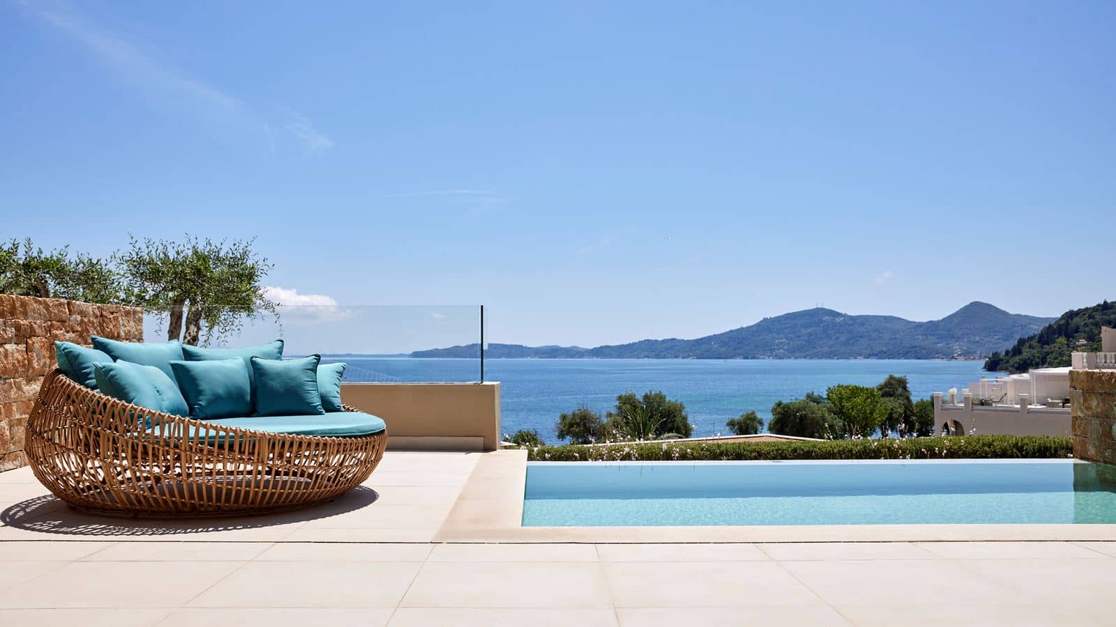 rooms-two-bedroom-bungalow-suite-private-pool-sea-view