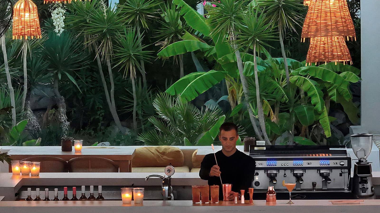 bars-beach-bar