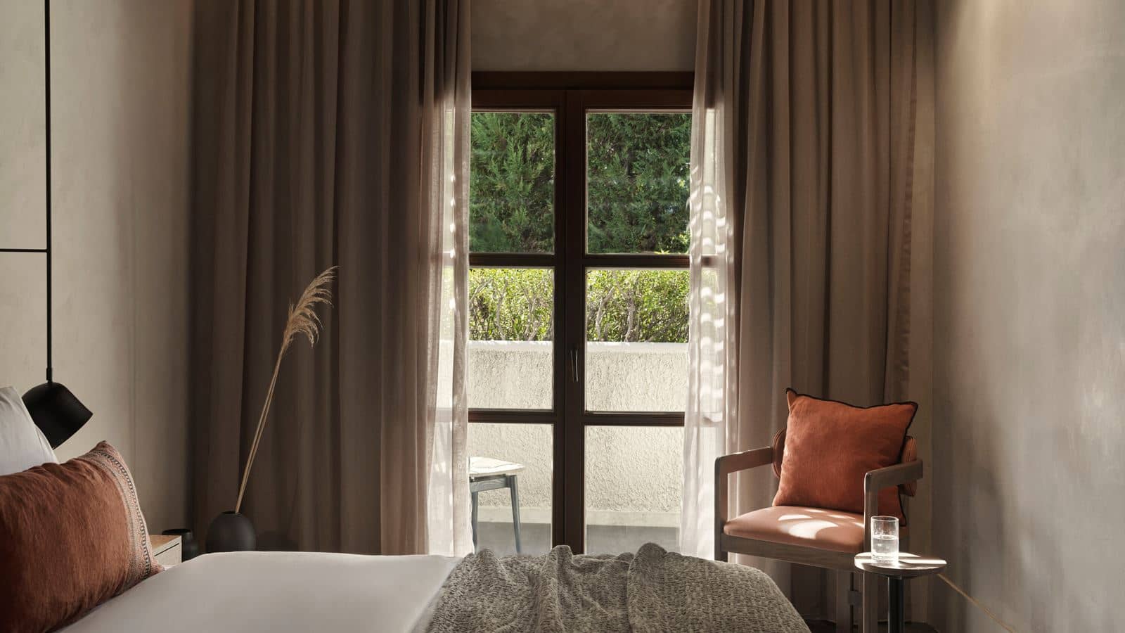 rooms-tropical-cozy-retreat