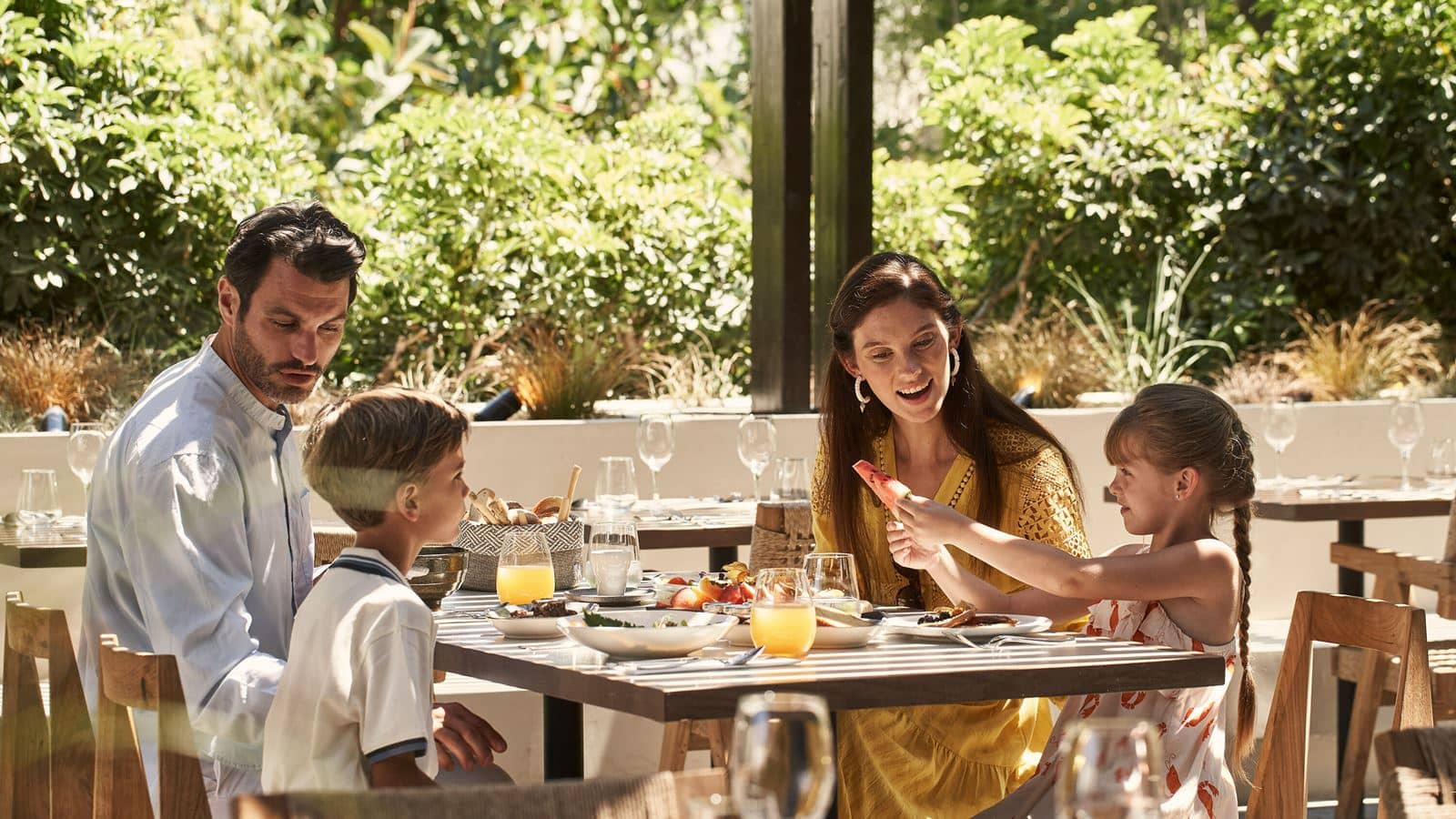 restaurants-the-island-buffet-restaurant
