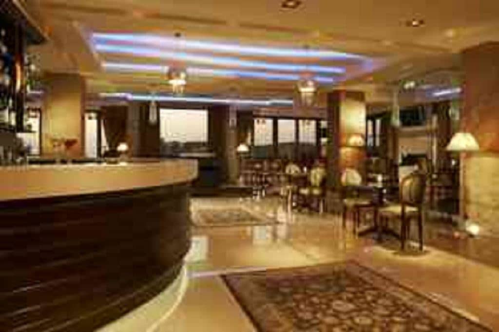 bars-horizon-main-bar--roof-garden