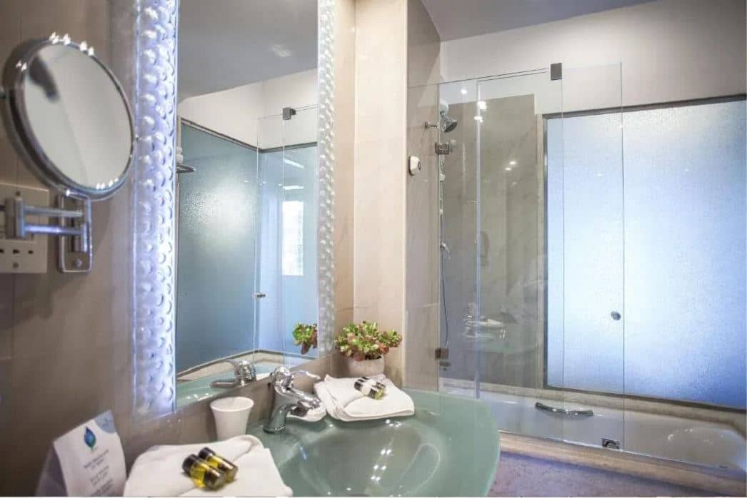 rooms-superior-room-pv-or-sv