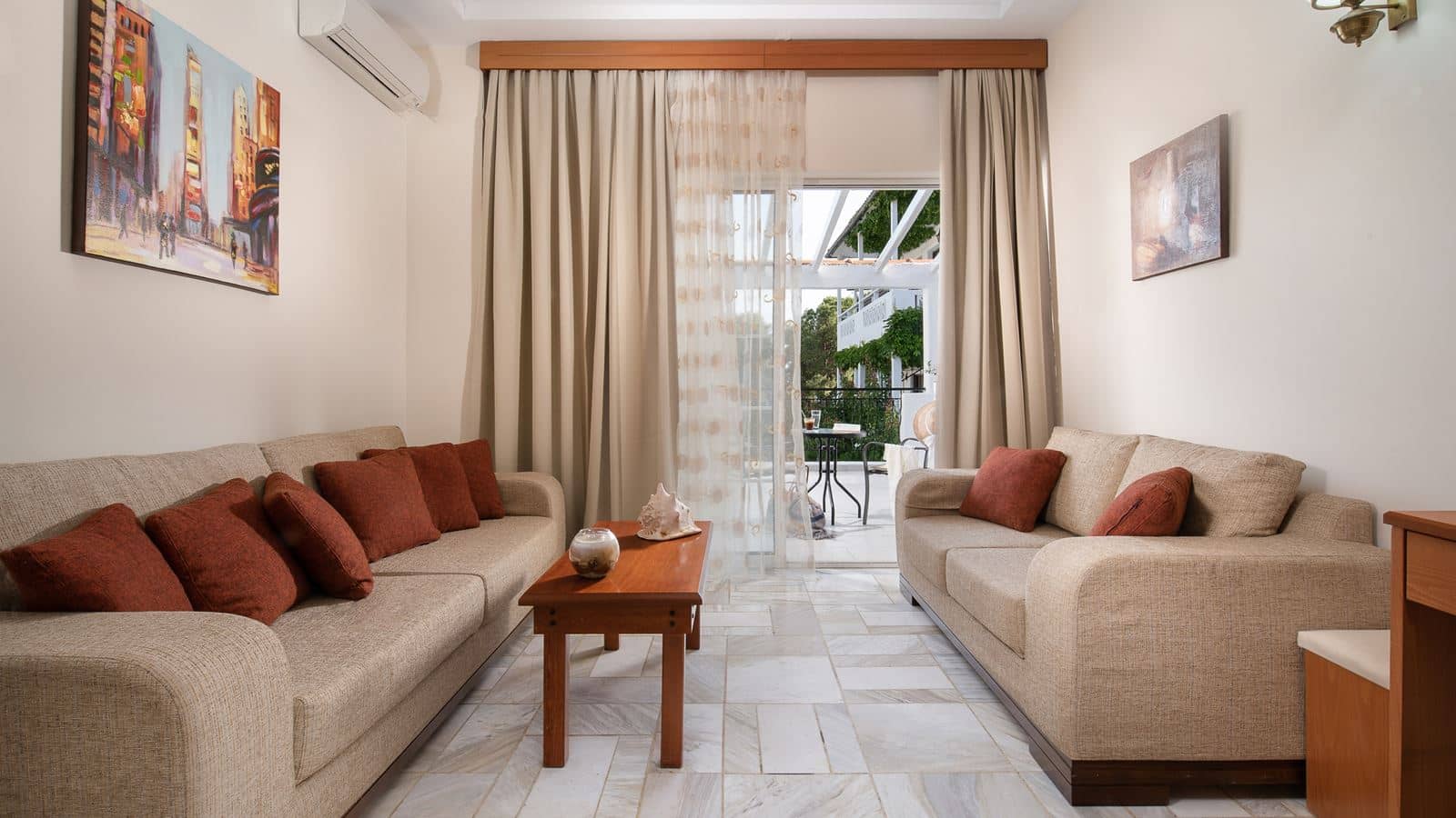 rooms-junior-suite