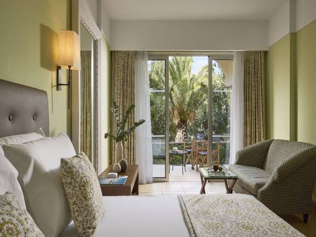 rooms-double-single-garden-view