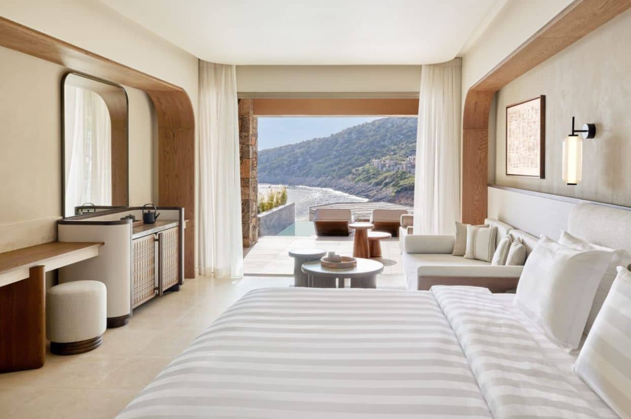 rooms-the-collection-two-bedroom-suite-sea-view-with-private-pool