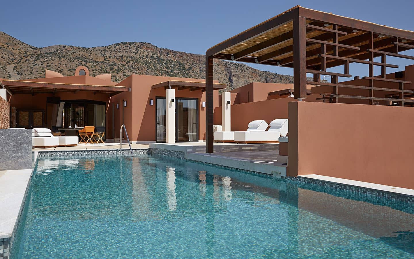 rooms-domes-luxury-residences-four-bedrooms-with-private-pool