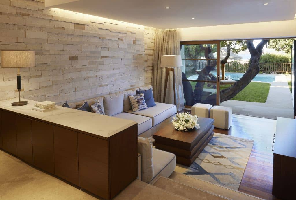 rooms-peninsula-grand-villa-two-double-and-one-single-bedroom-with-private-pool