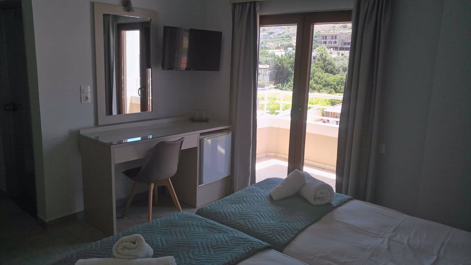 rooms-single-room