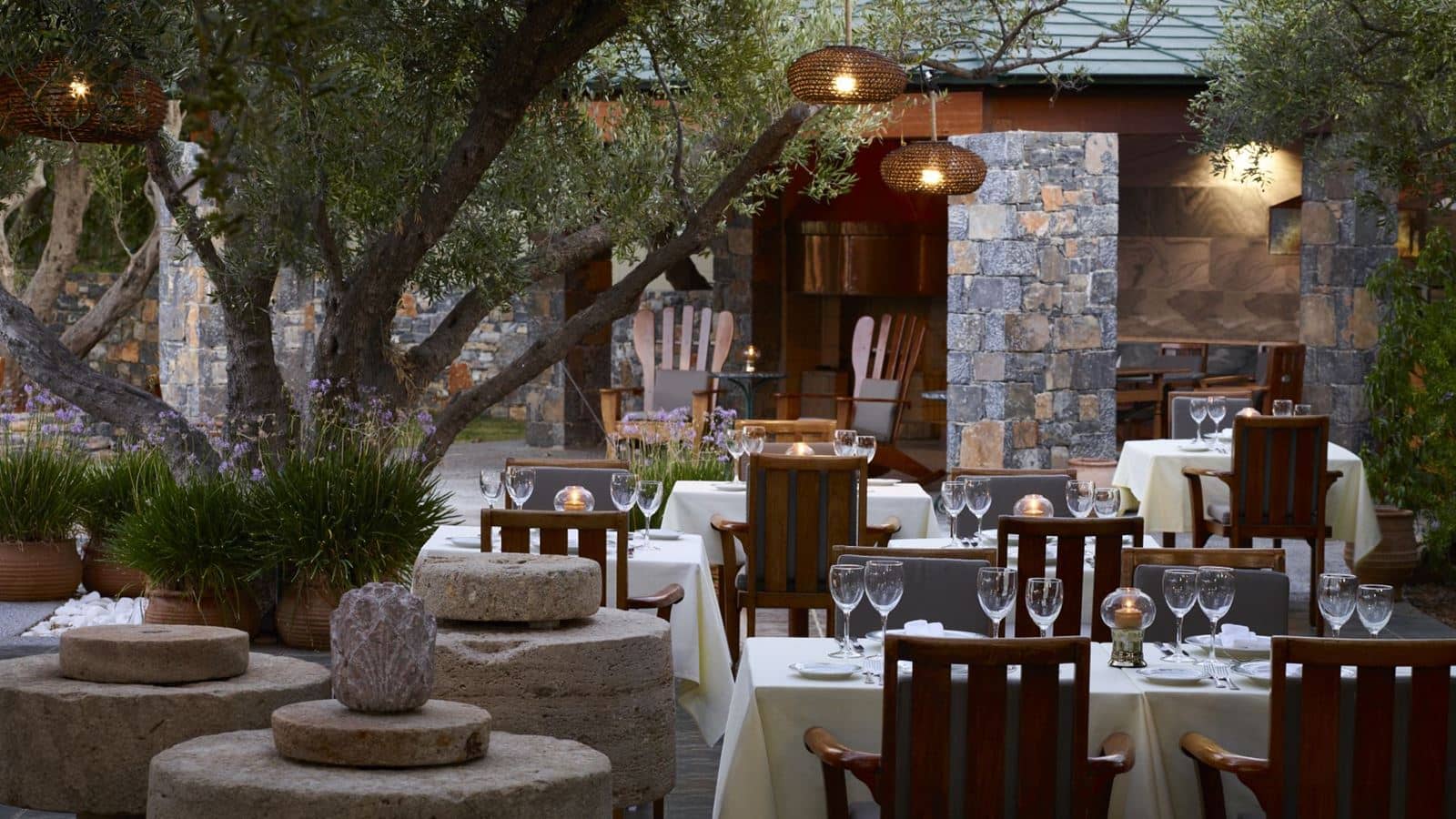restaurants-elies-restaurant