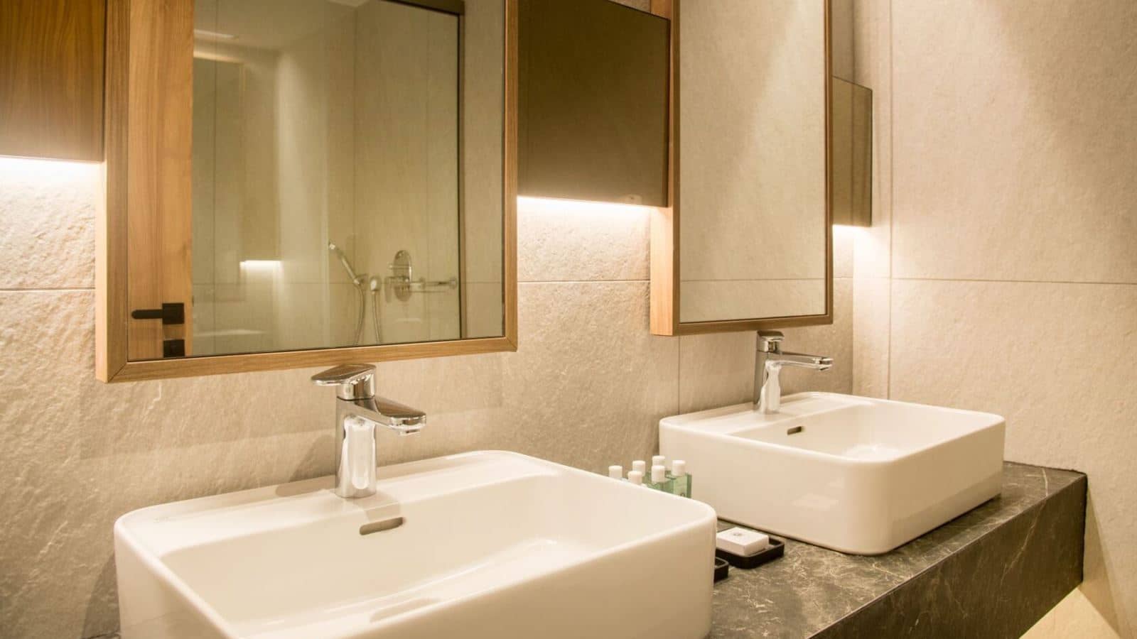 rooms-classic-double-gardenview-privatepool