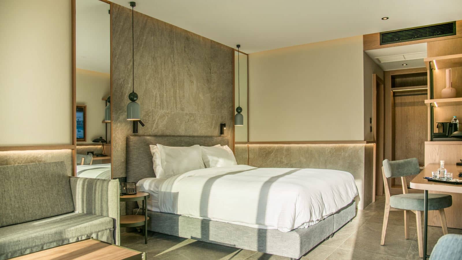 rooms-petite-suite-gardenview