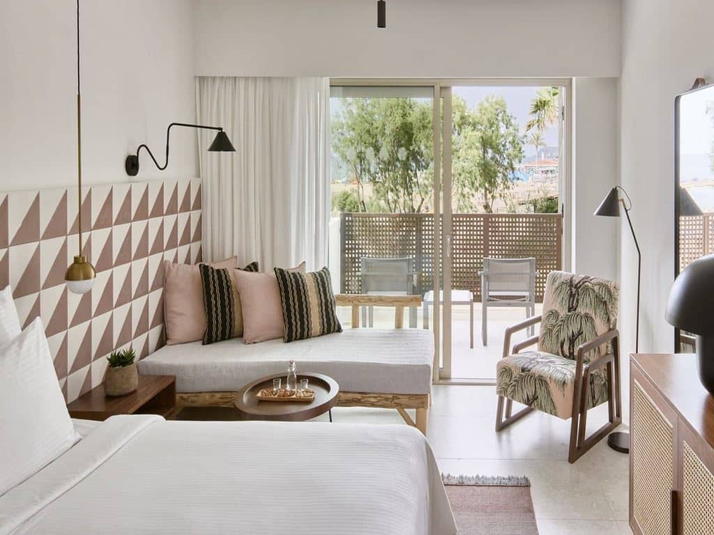 rooms-bungalow-side-sea-view-for-single-use