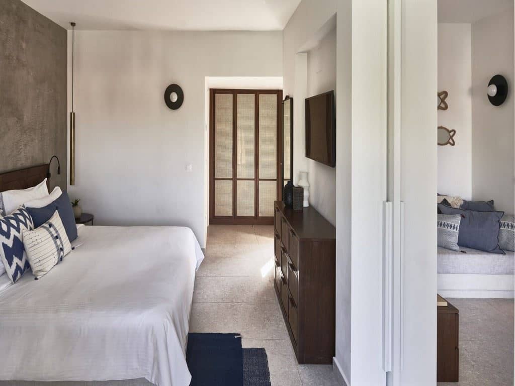 rooms-deluxe-family-bungalow